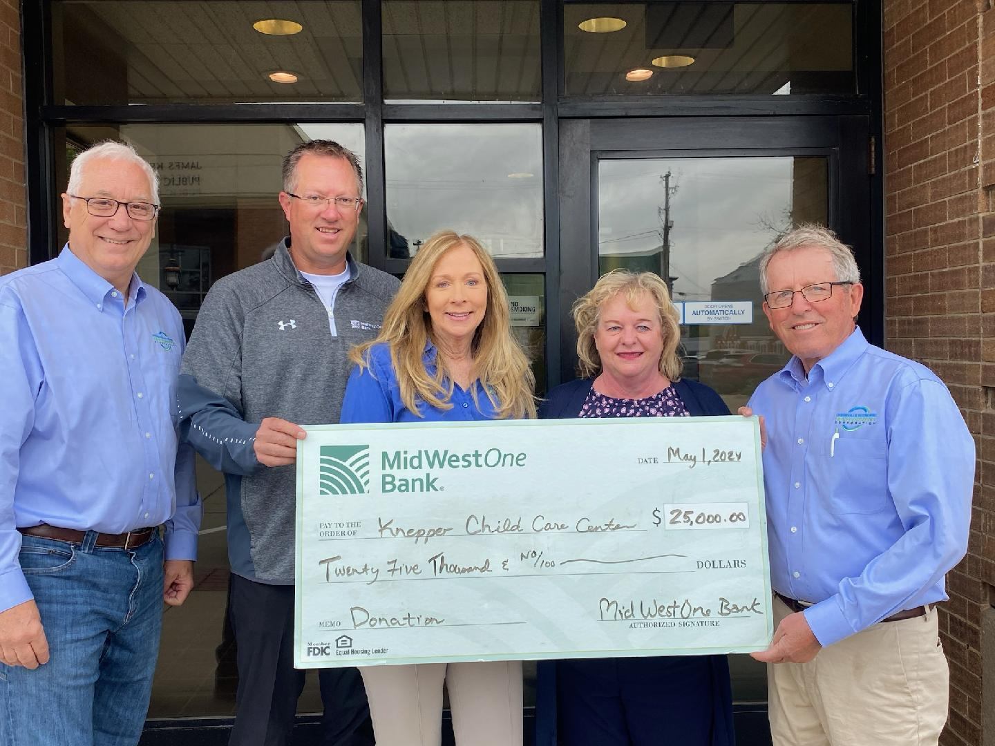 MidWestOne Bank presents check for $2,000 to Endeavors