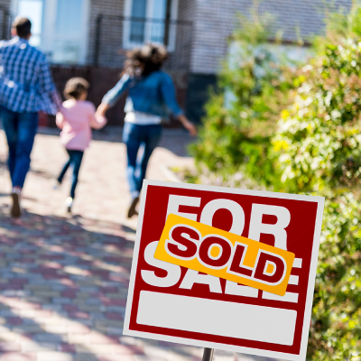 sold sign outside of home purchased using mortgage buydown from midwestone bank